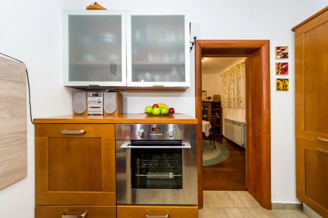 Apartament Mihael Zadar 0*,
